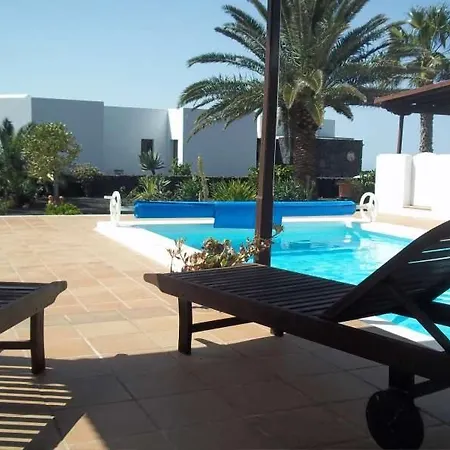 Sleeps 8 Pool Wifi Las Brenas