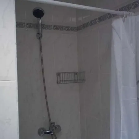 Sleeps 8 Pool Wifi