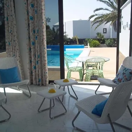 Sleeps 8 Pool Wifi * Las Breñas